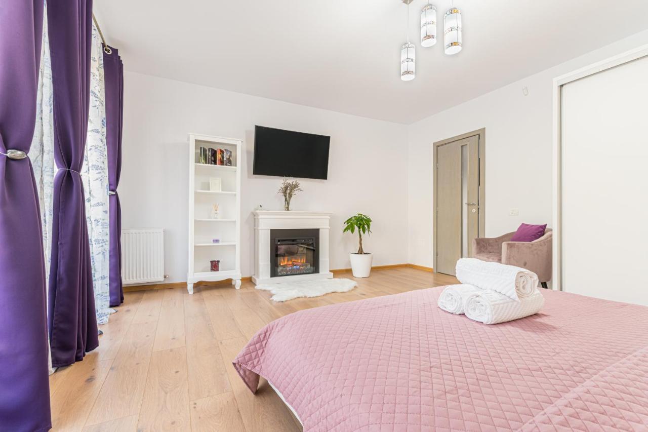 Apartamente Lavender Brassó Kültér fotó